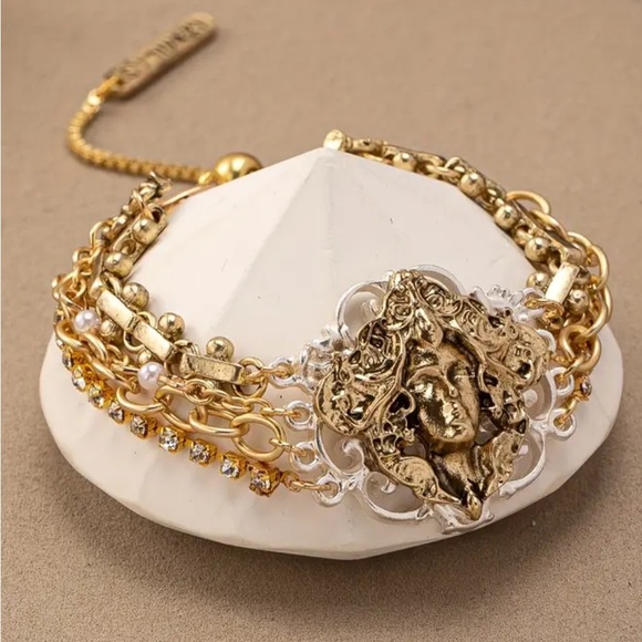 Jewelry - NEW! Elegant Vintage Inspired Gold & Silver Medusa Head Multi-Chain Bracelet